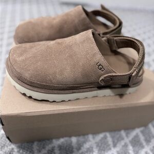 Ugg Goldenstar Clog